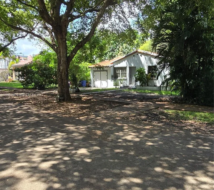 103 Romano Ave, Coral Gables FL 33134