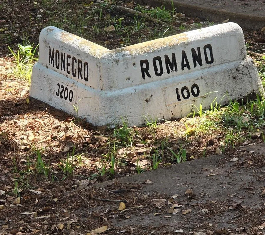 103 Romano Ave, Coral Gables FL 33134