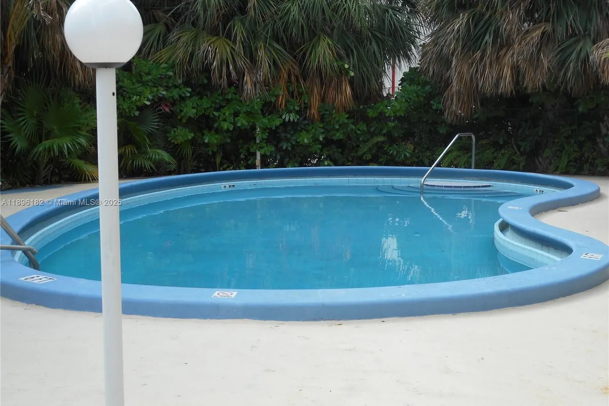 9700 E Bay Harbor Dr # 505, Bay Harbor Islands FL 33154