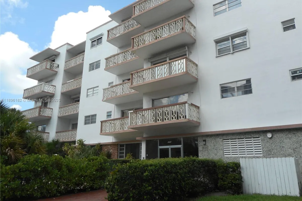 9700 E Bay Harbor Dr # 505, Bay Harbor Islands FL 33154