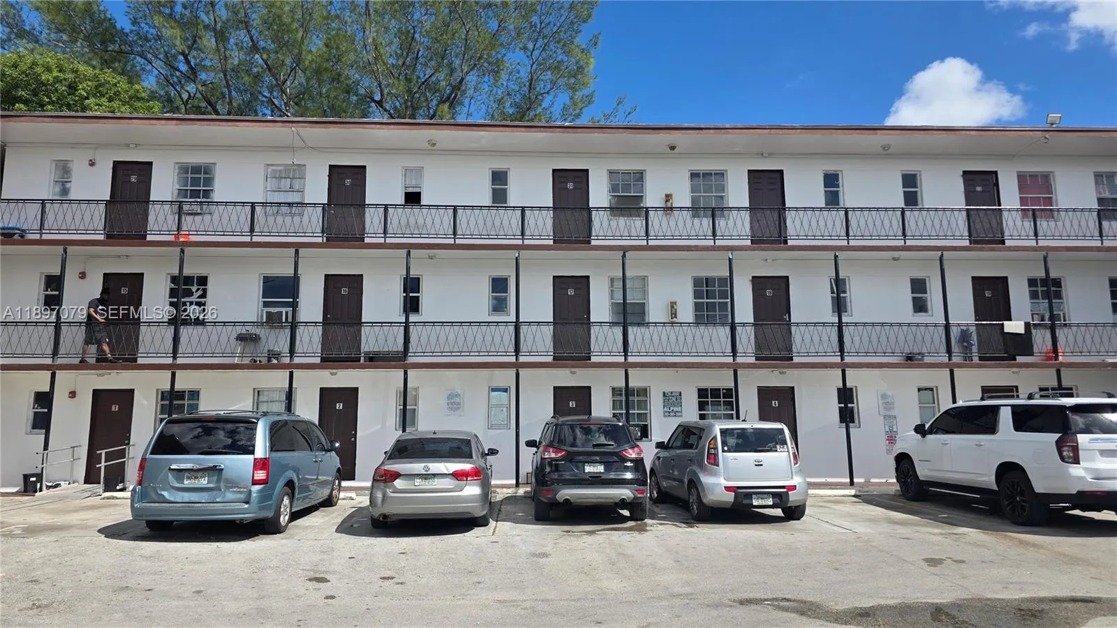 7001 NW 15th Ave # 18, Miami FL 33147