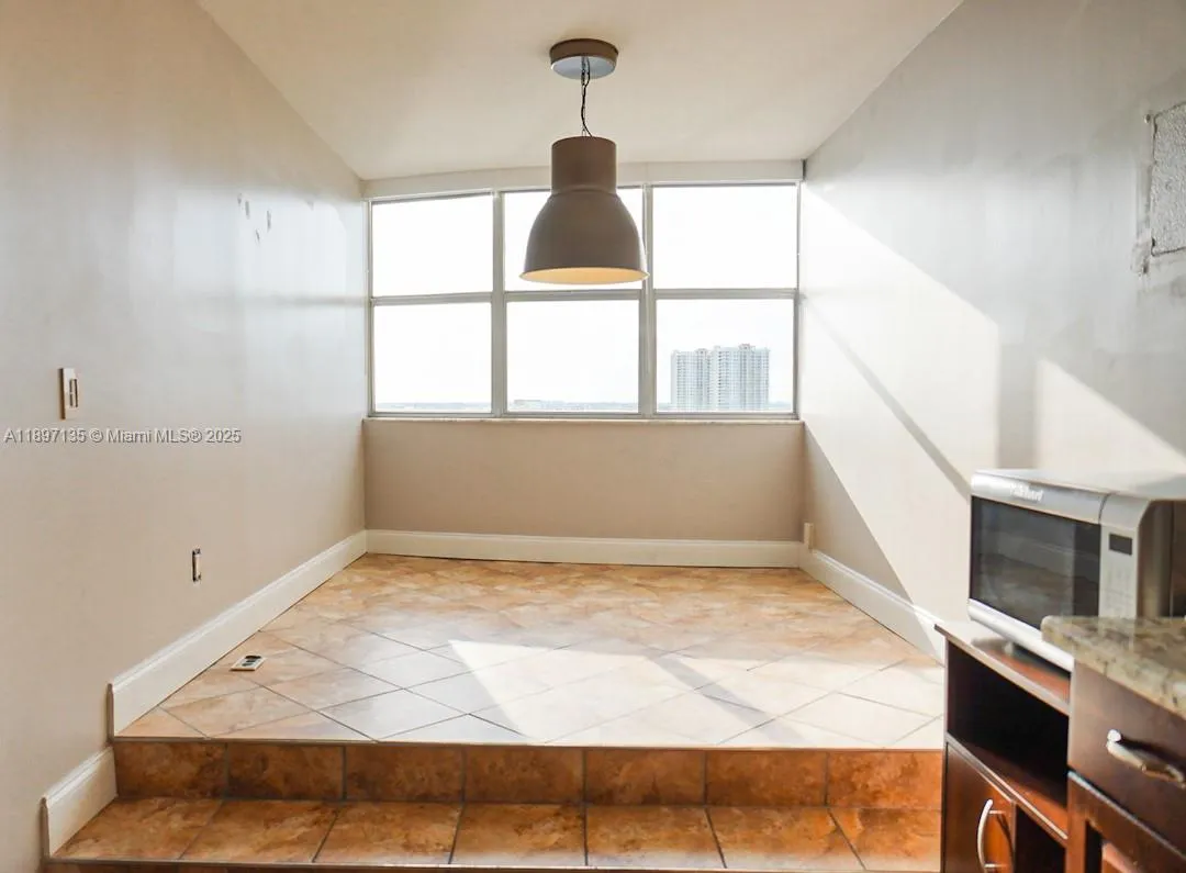 100 Golden Isles Dr # 10, Hallandale Beach FL 33009