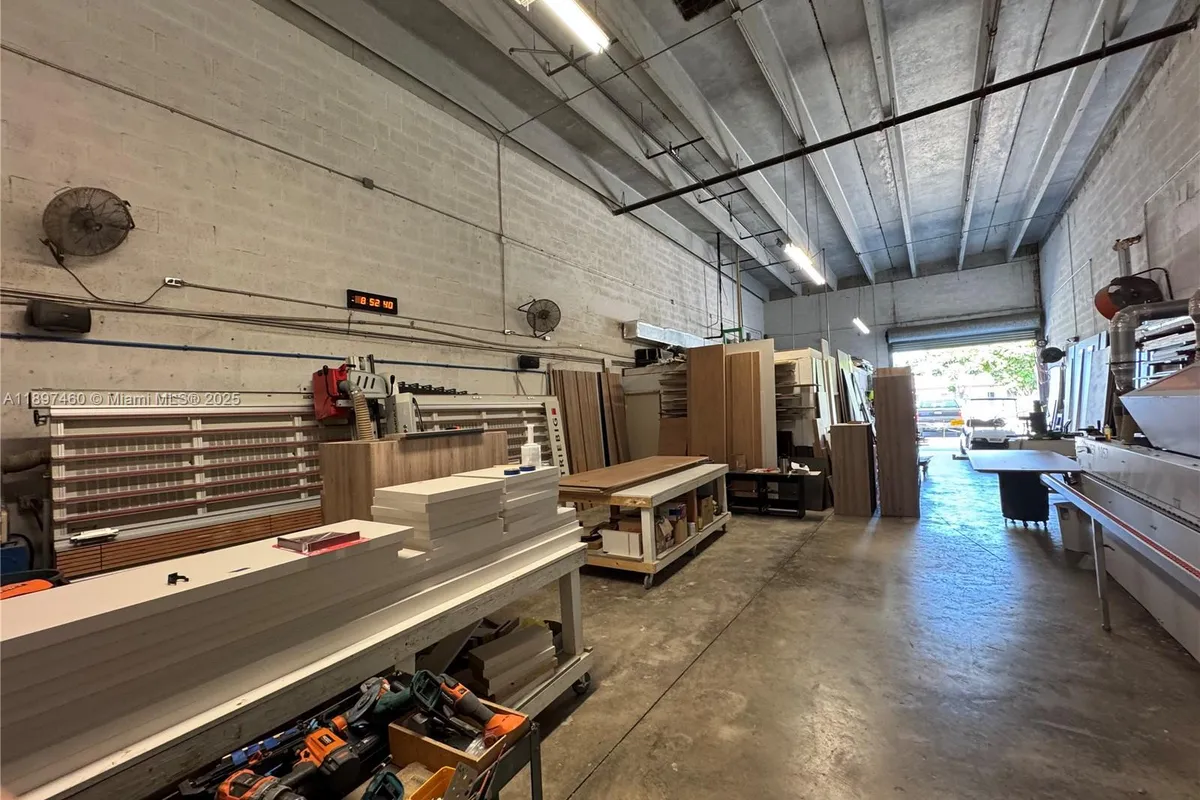 12101 NW 98th Ave # 3, Hialeah Gardens FL 33018