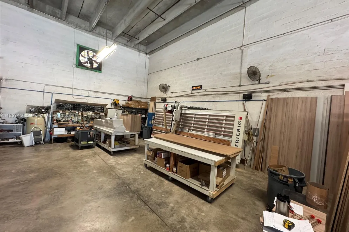 12101 NW 98th Ave # 3, Hialeah Gardens FL 33018