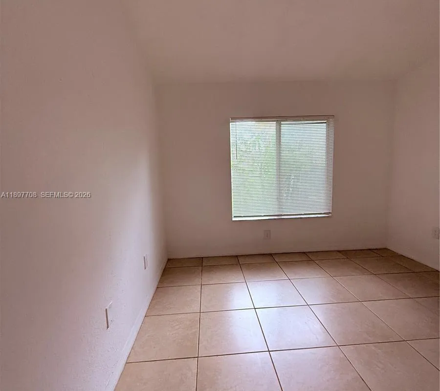 3820 SW 48th Ave # 31, Pembroke Park FL 33023