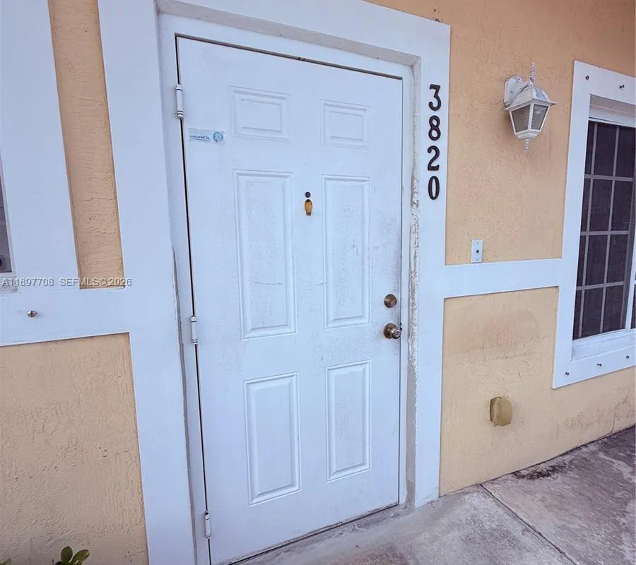 3820 SW 48th Ave # 31, Pembroke Park FL 33023