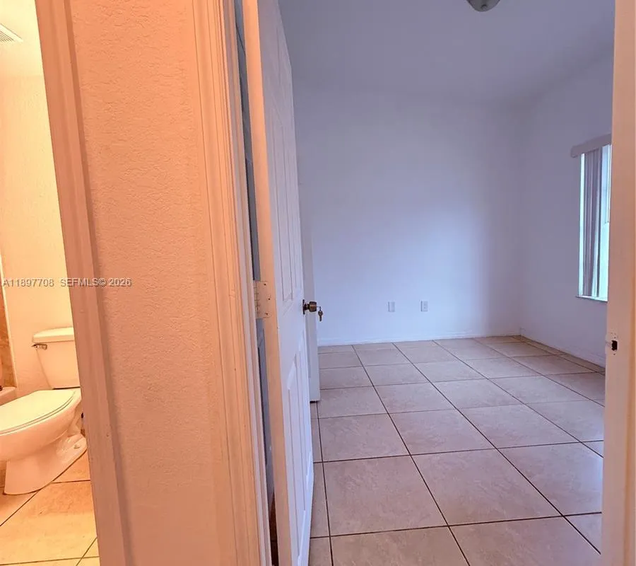 3820 SW 48th Ave # 31, Pembroke Park FL 33023