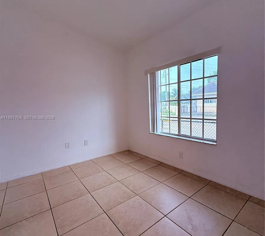 3820 SW 48th Ave # 31, Pembroke Park FL 33023