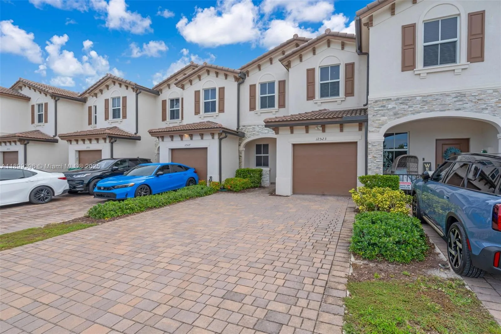 12523 NW 24th Ave, Miami FL 33167