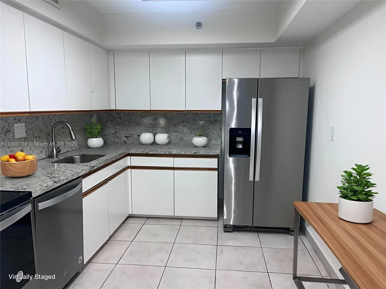 3600 Mystic Pointe Dr # 511, Aventura FL 33180