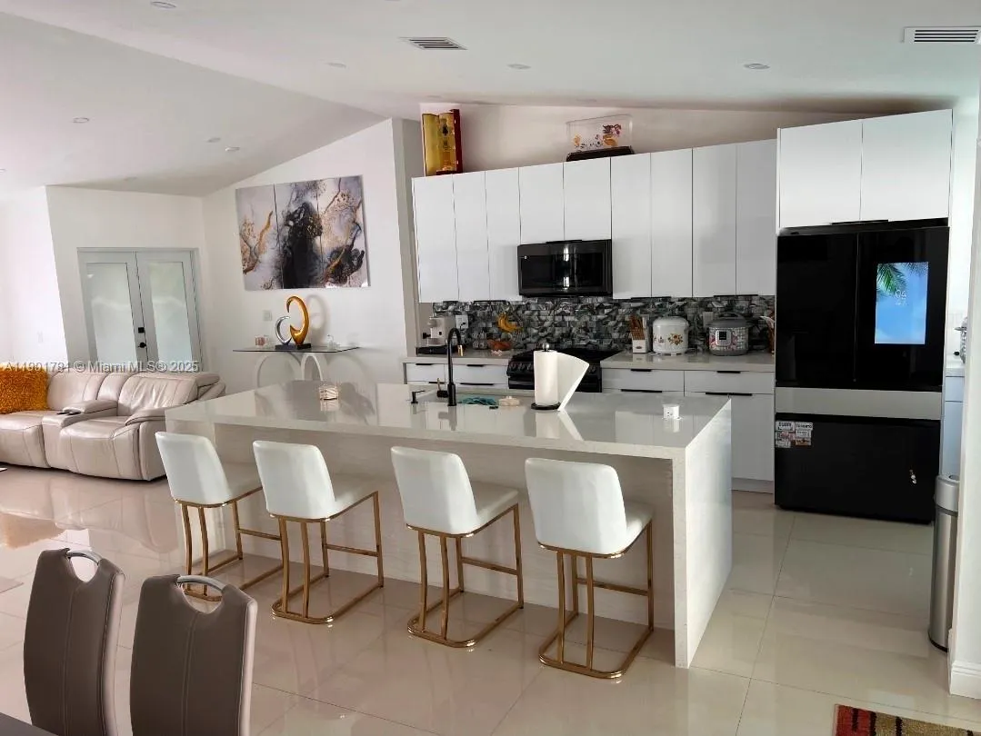 15063 SW 148th Ct, Miami FL 33196