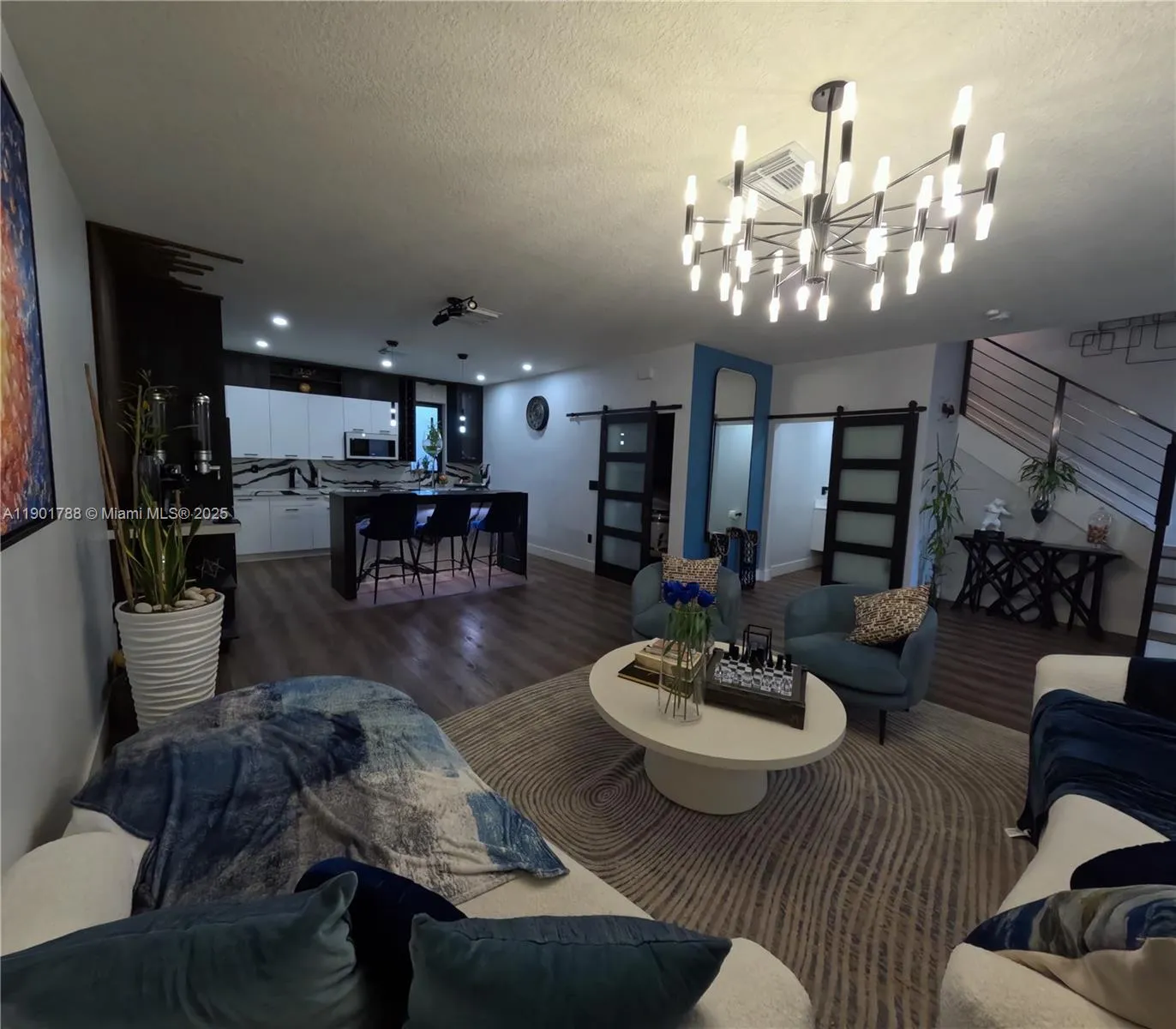 4256 NW 83rd Ave, Doral FL 33166