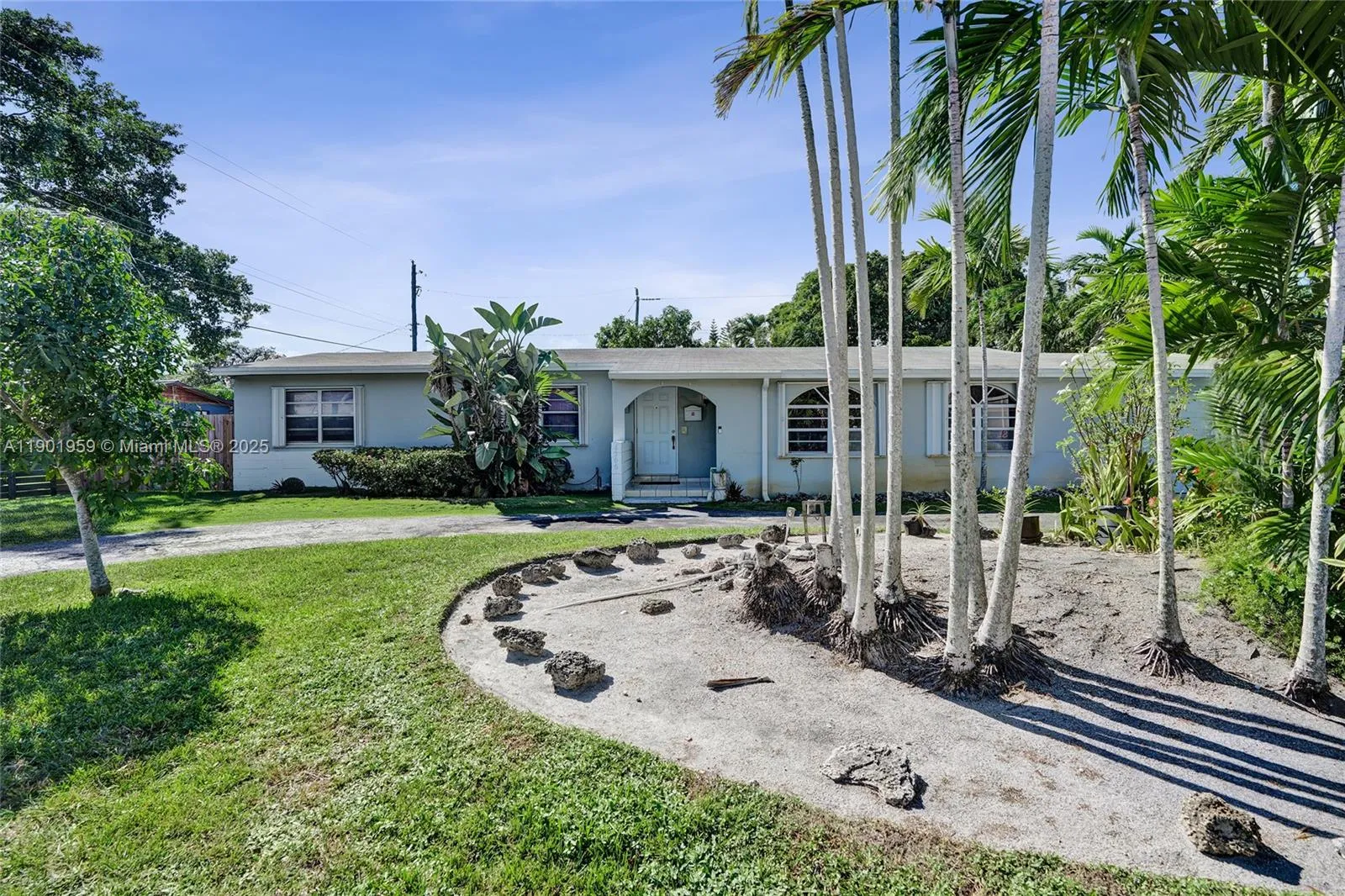 5 bedroom 3 bath for sale at 6300 SW 62nd Pl, South Miami FL 33143