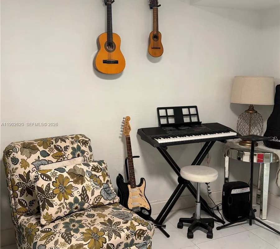 10610 SW 128th Ave, Miami FL 33186