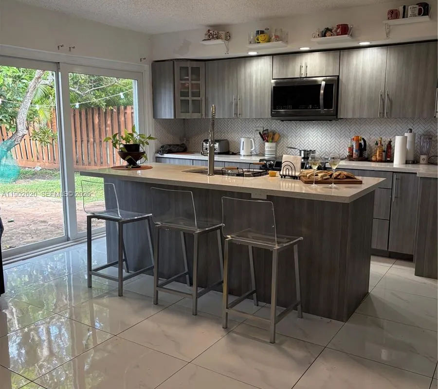 10610 SW 128th Ave, Miami FL 33186