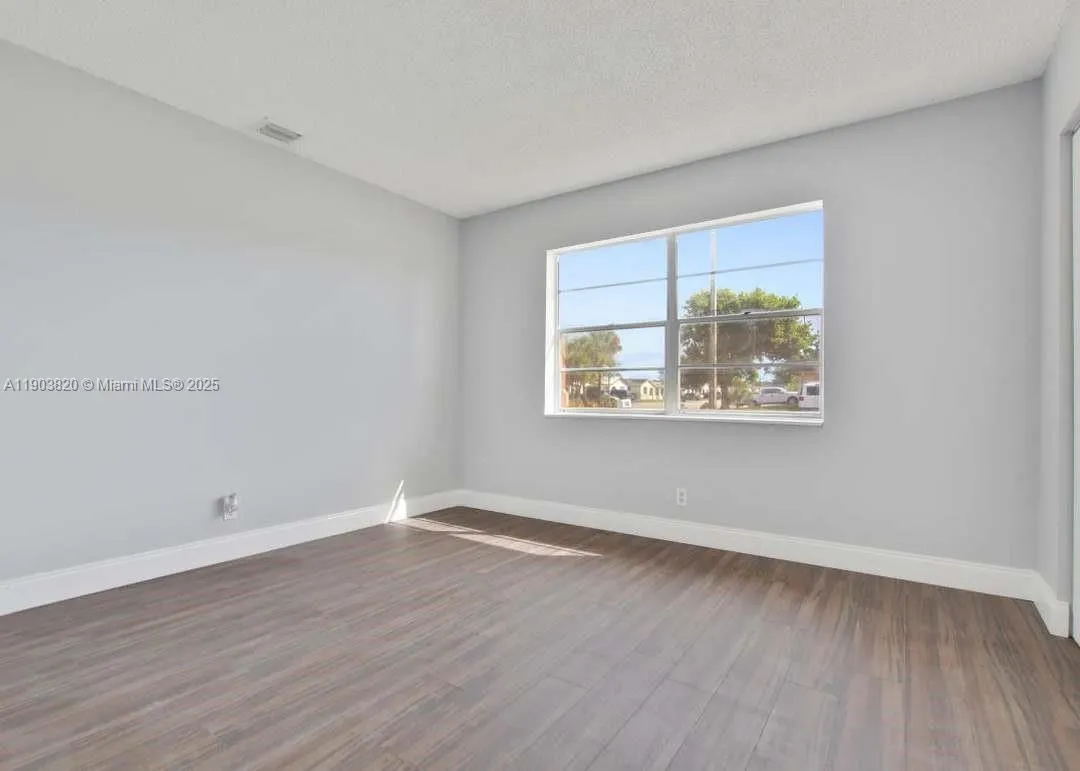 7603 Kimberly Blvd # 0, North Lauderdale FL 33068