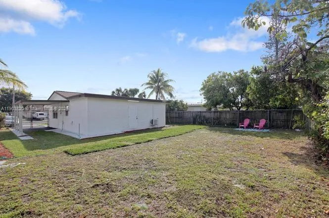 7603 Kimberly Blvd # 0, North Lauderdale FL 33068