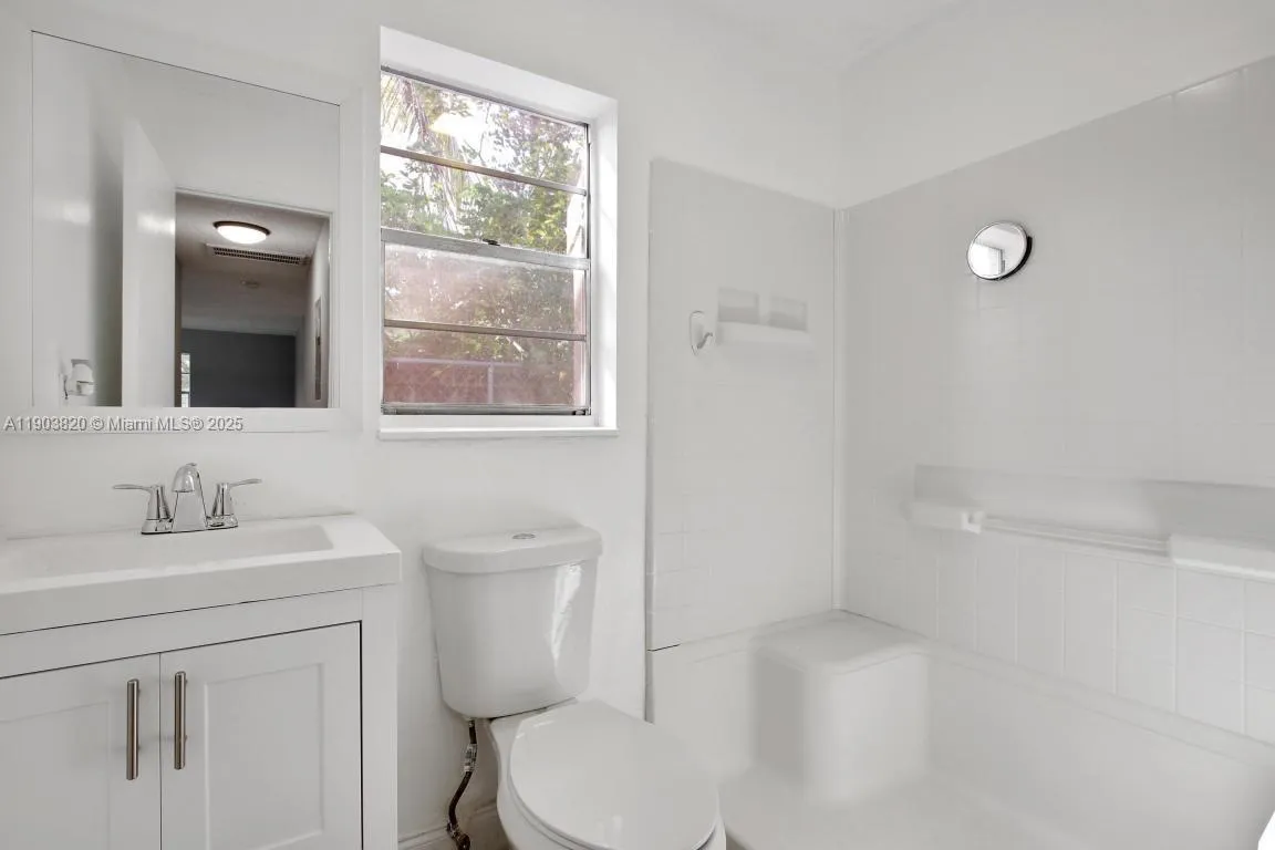 7603 Kimberly Blvd # 0, North Lauderdale FL 33068