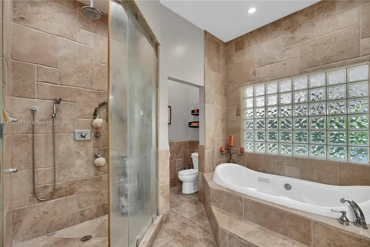 4200 SW 60th Ct, Miami FL 33155