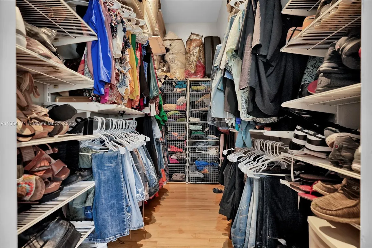 4200 SW 60th Ct, Miami FL 33155