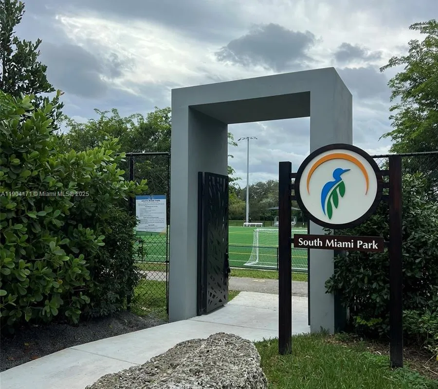 4200 SW 60th Ct, Miami FL 33155