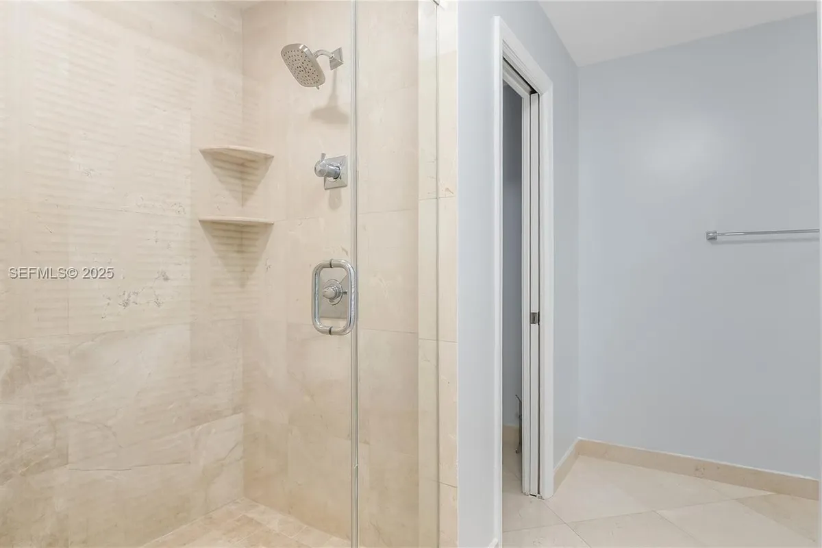 2445 SE 8 St, Pompano Beach FL 33062