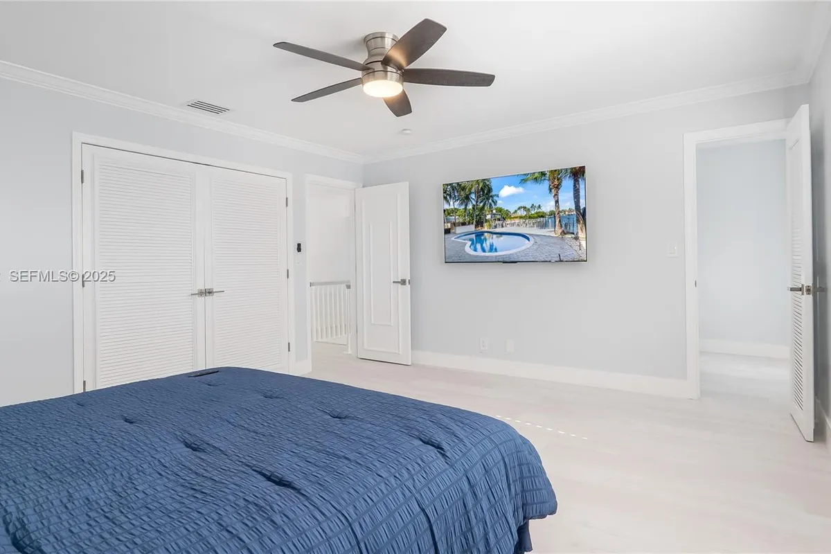 2445 SE 8 St, Pompano Beach FL 33062