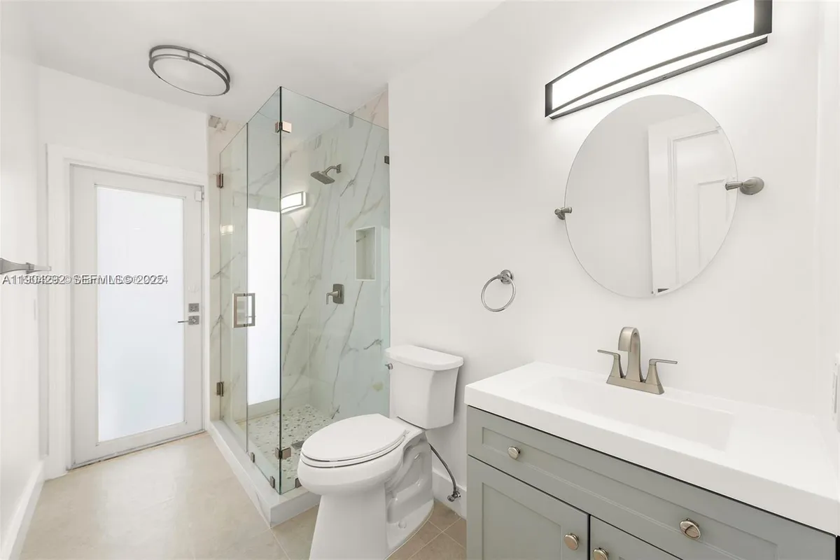 2445 SE 8 St, Pompano Beach FL 33062