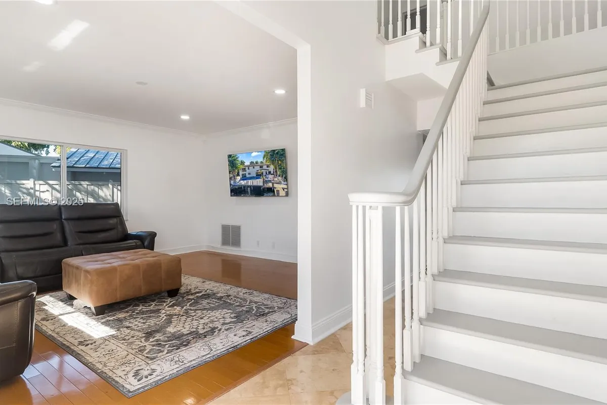 2445 SE 8 St, Pompano Beach FL 33062