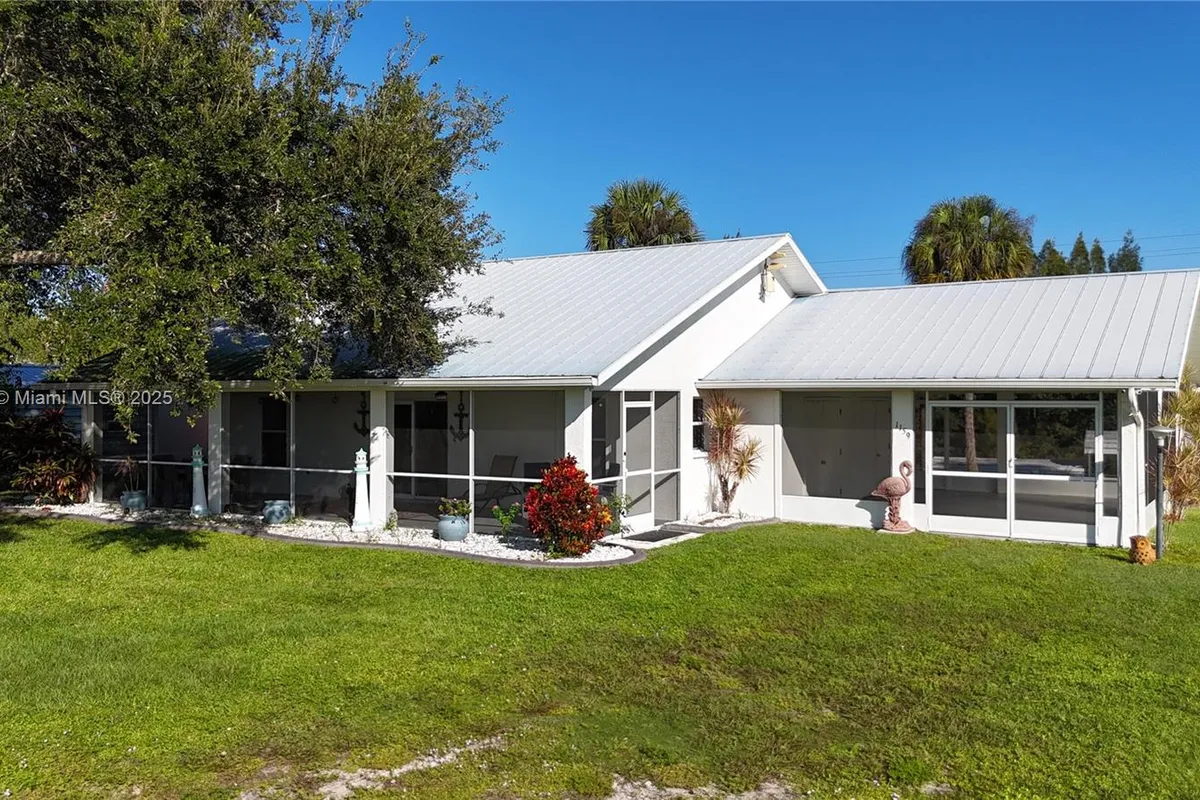 1159 Lock Lane, Moore Haven FL 33471