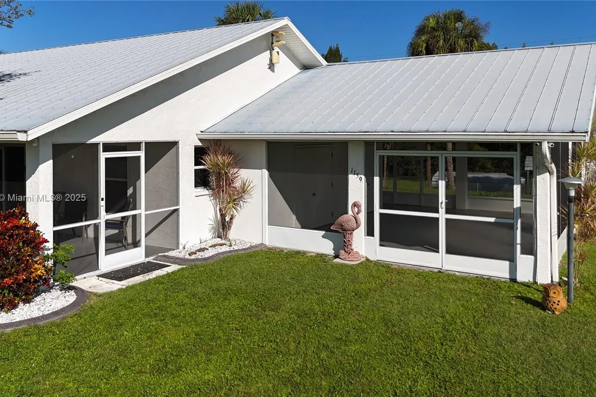 1159 Lock Lane, Moore Haven FL 33471