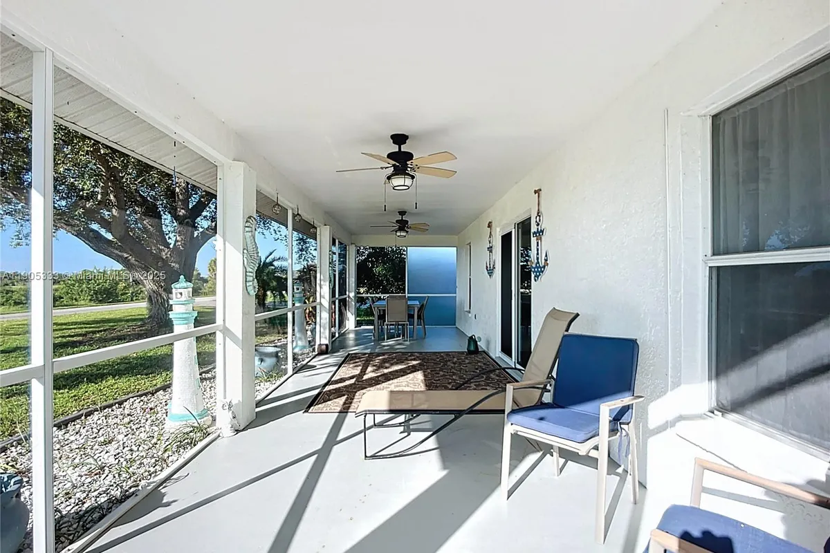 1159 Lock Lane, Moore Haven FL 33471