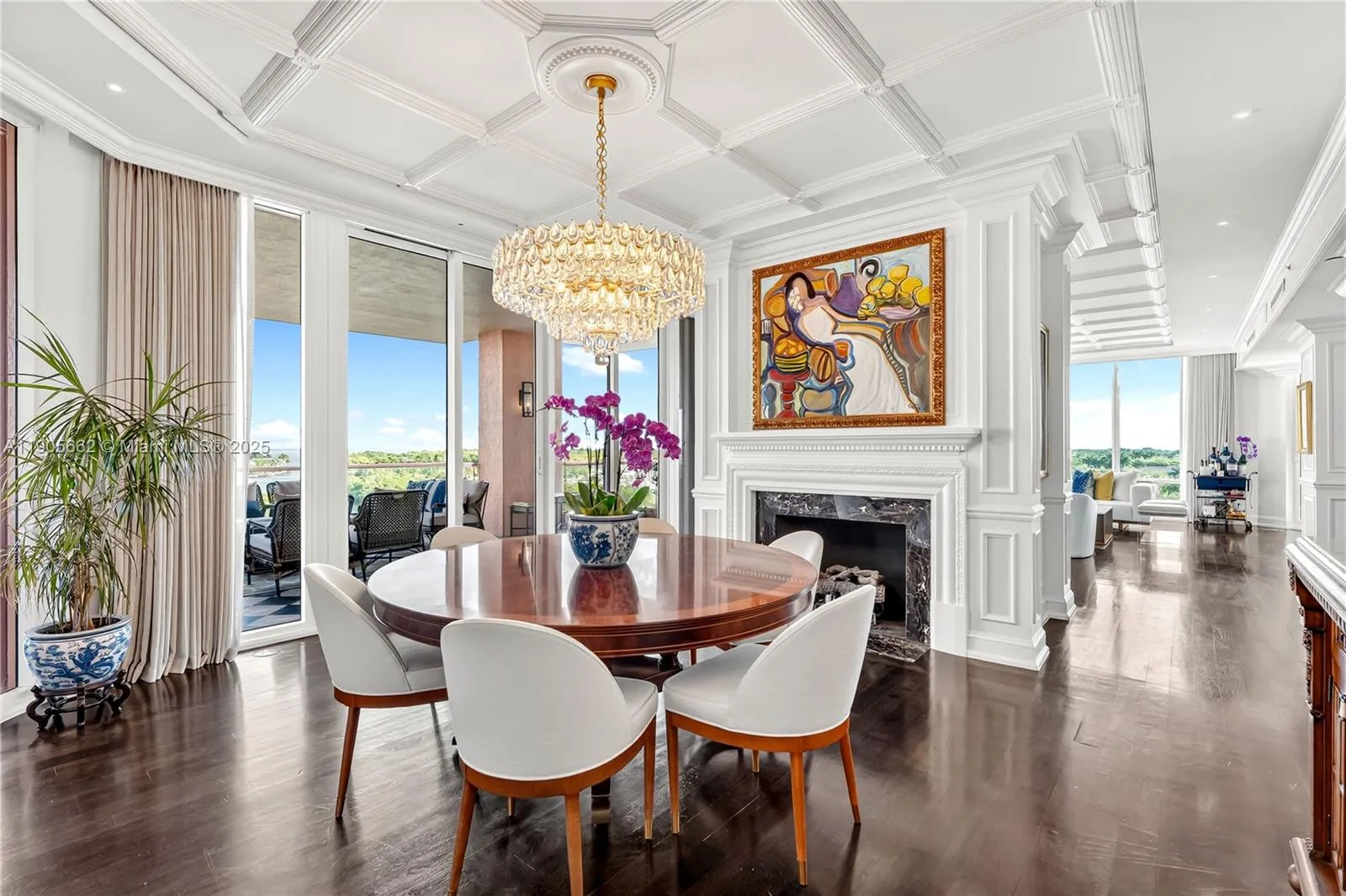 60 Edgewater Dr # 7A, Coral Gables FL 33133