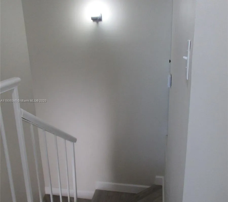 6825 SW 45th Ln # 12, Miami FL 33155