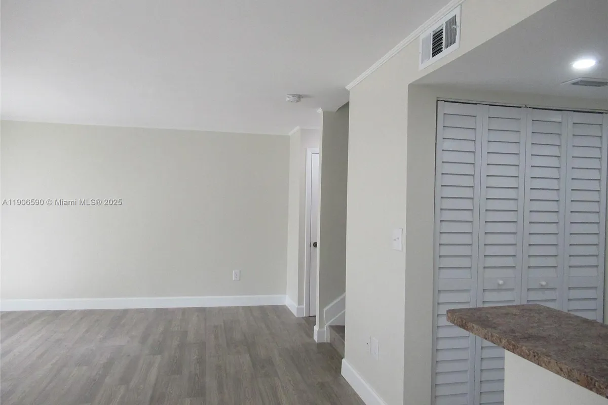 6825 SW 45th Ln # 12, Miami FL 33155