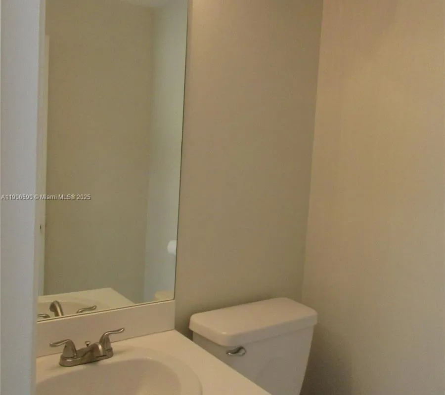 6825 SW 45th Ln # 12, Miami FL 33155