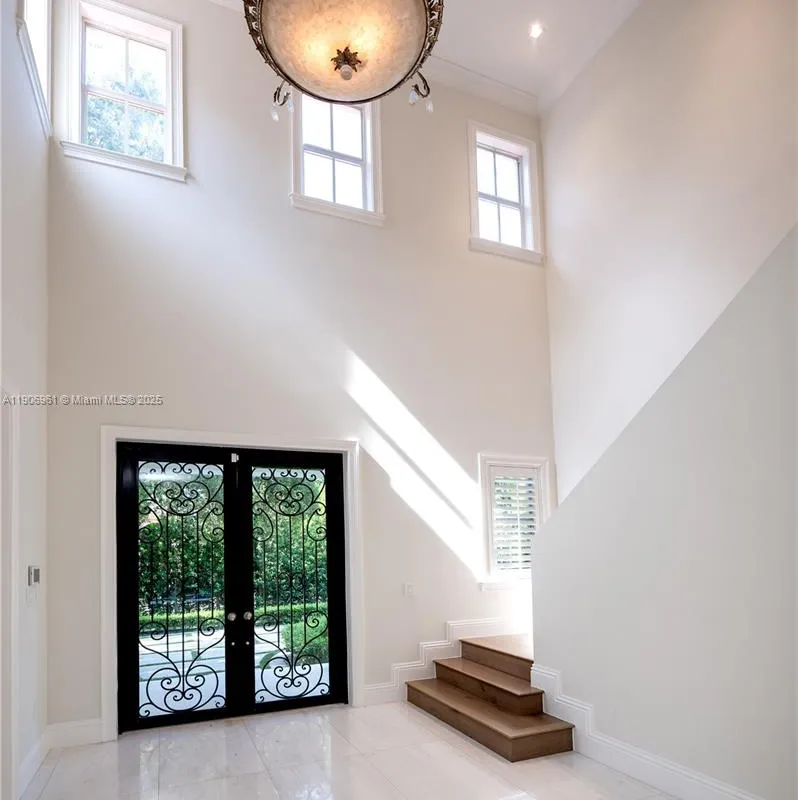 680 Destacada Ave, Coral Gables FL 33156