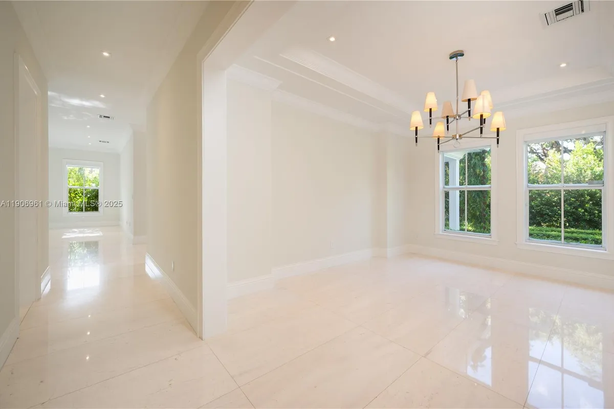 680 Destacada Ave, Coral Gables FL 33156