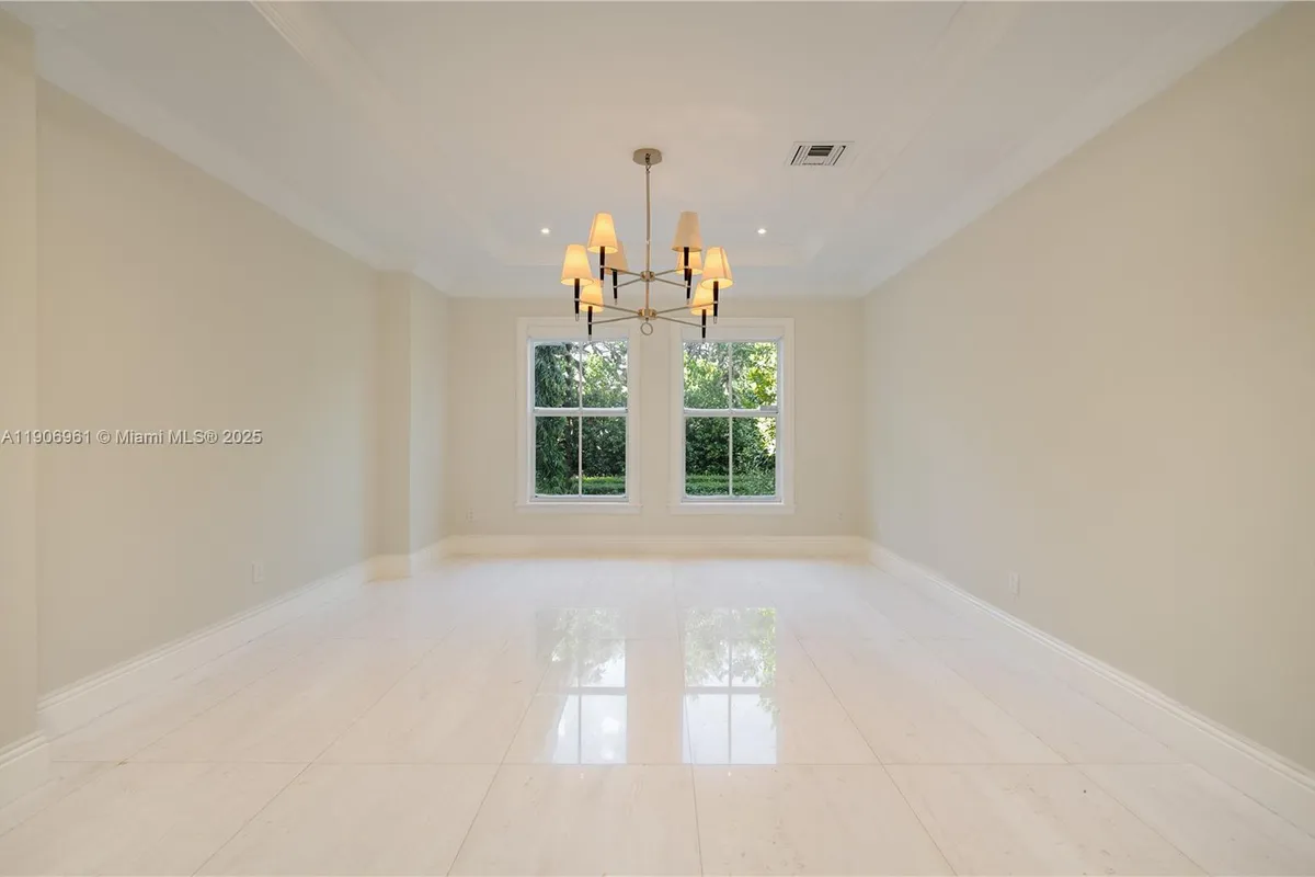 680 Destacada Ave, Coral Gables FL 33156