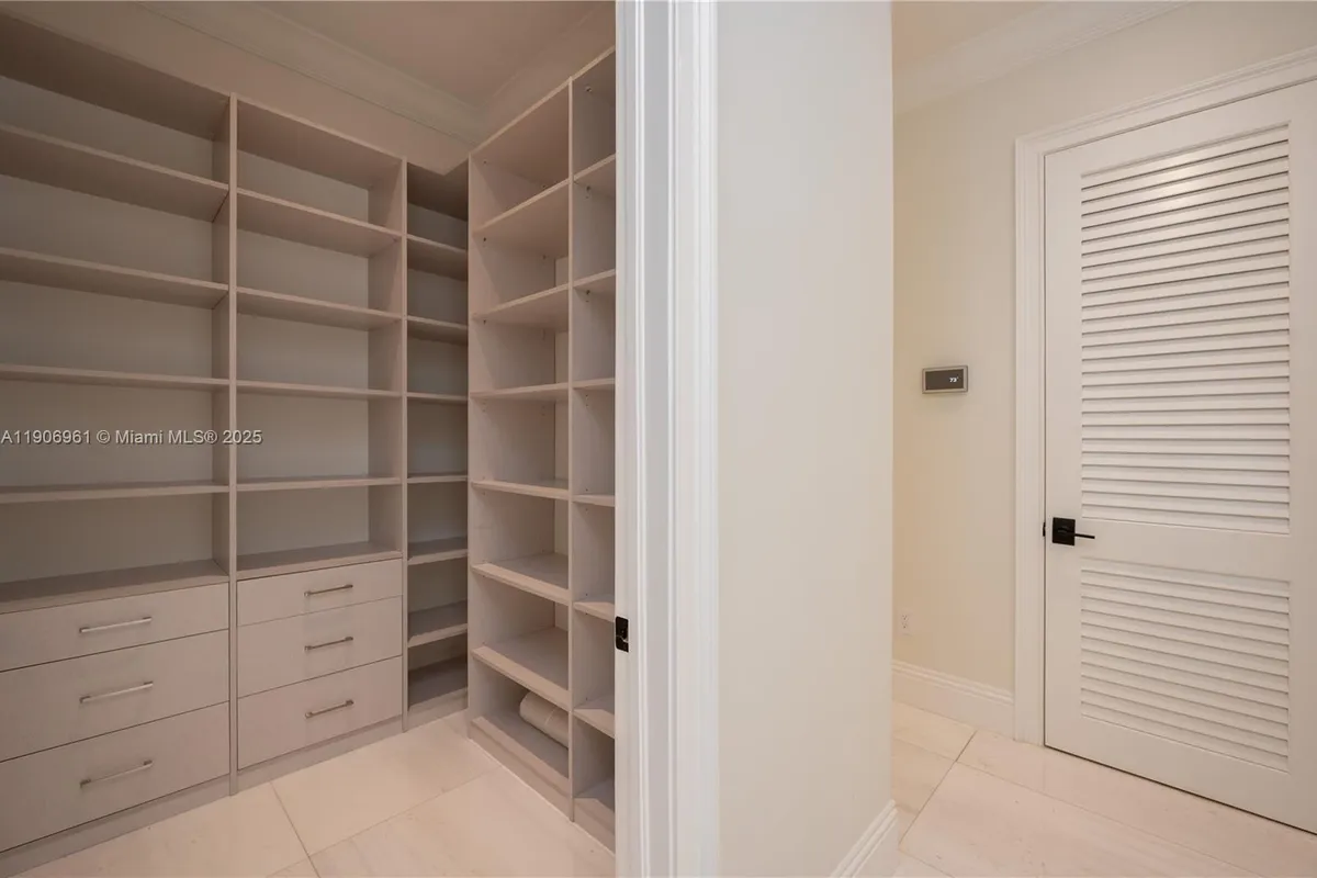 680 Destacada Ave, Coral Gables FL 33156