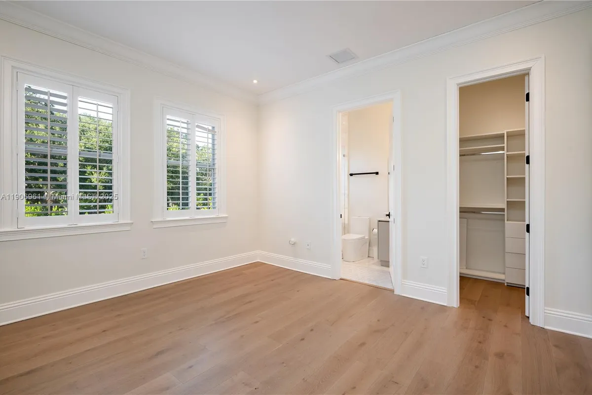 680 Destacada Ave, Coral Gables FL 33156