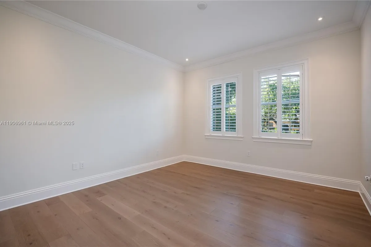 680 Destacada Ave, Coral Gables FL 33156