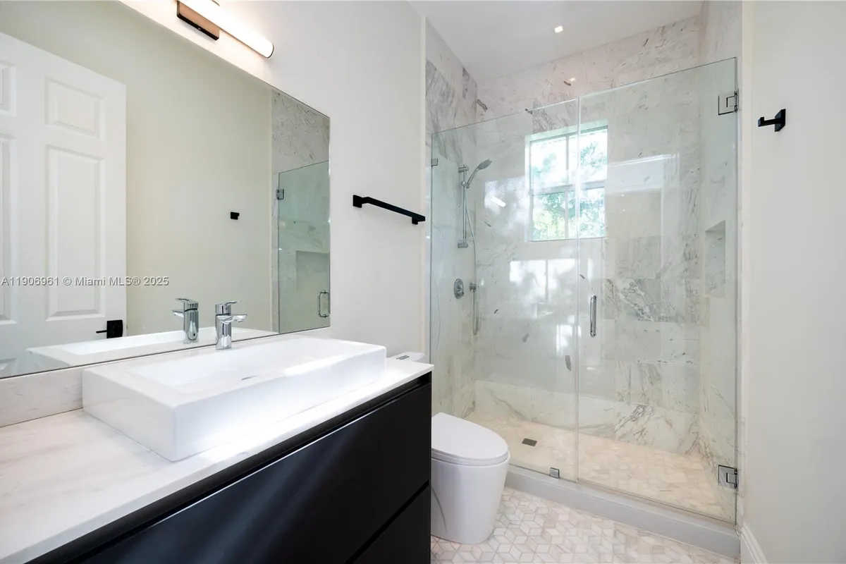 680 Destacada Ave, Coral Gables FL 33156