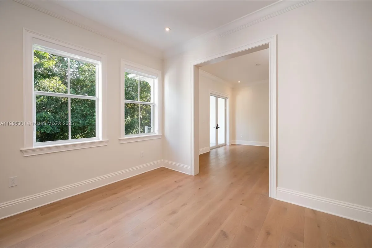 680 Destacada Ave, Coral Gables FL 33156