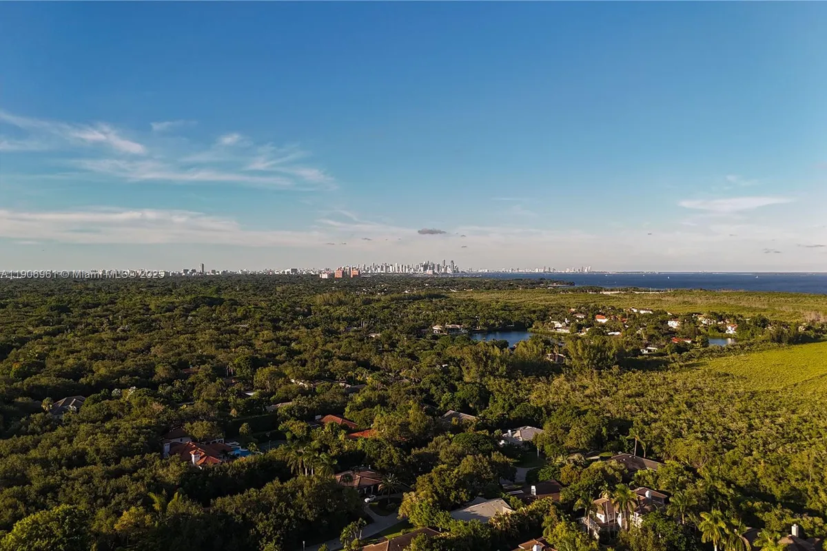 680 Destacada Ave, Coral Gables FL 33156