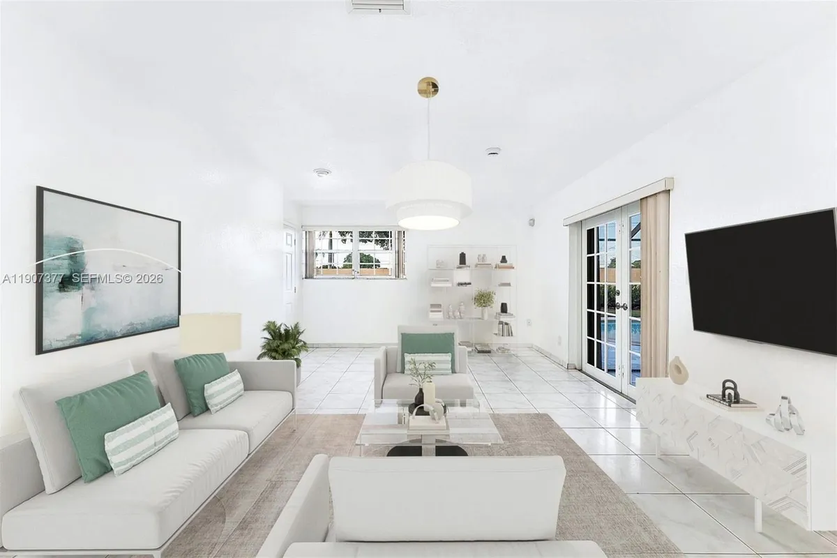 10835 SW 152nd Ter, Miami FL 33157