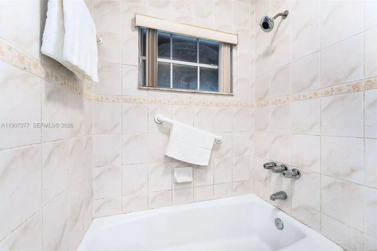 10835 SW 152nd Ter, Miami FL 33157