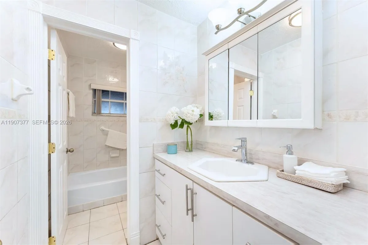 10835 SW 152nd Ter, Miami FL 33157