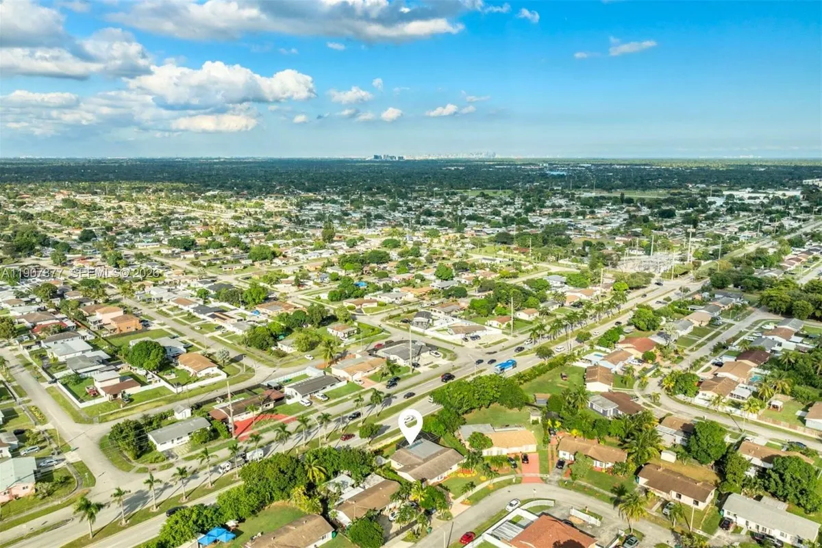 10835 SW 152nd Ter, Miami FL 33157