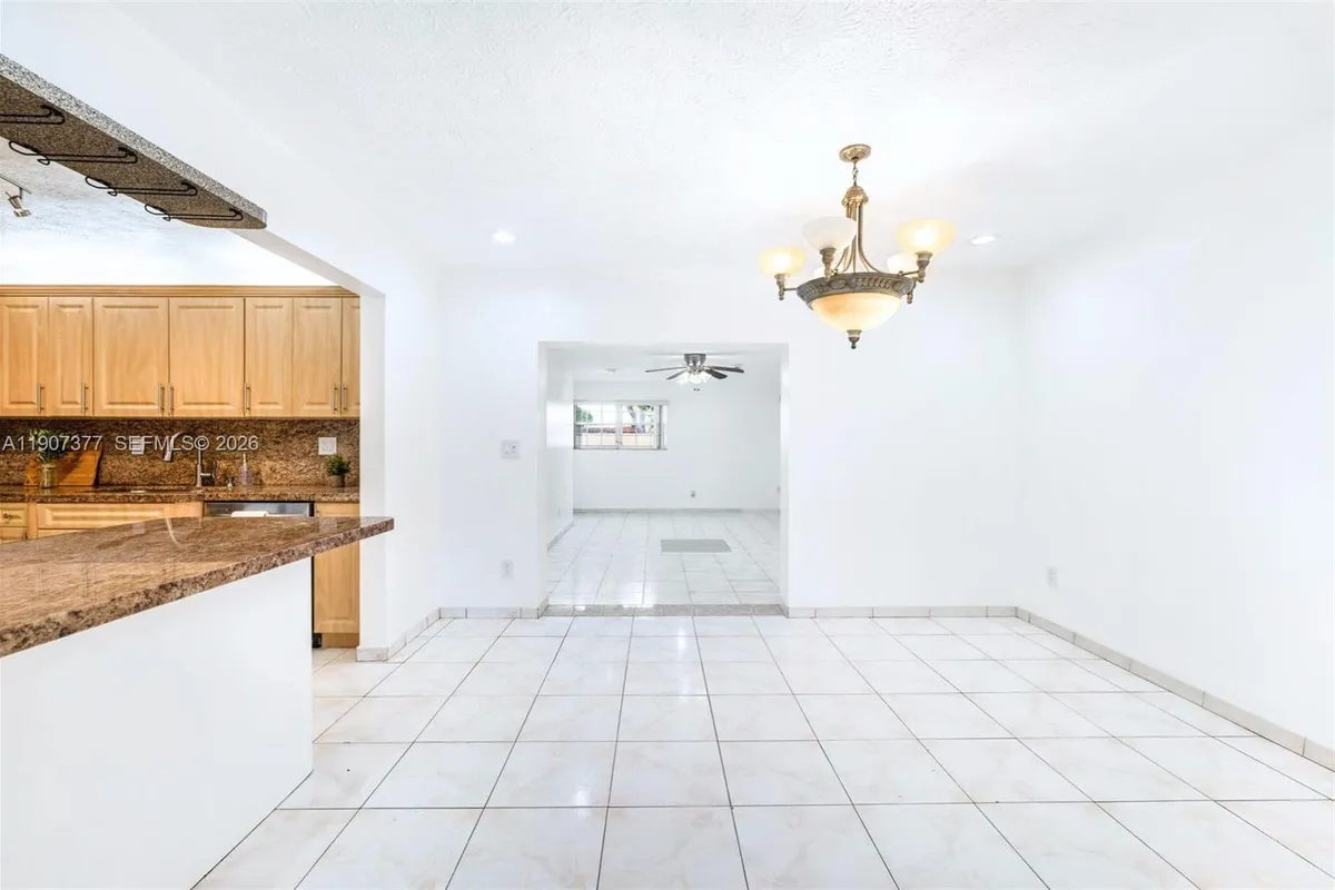 10835 SW 152nd Ter, Miami FL 33157